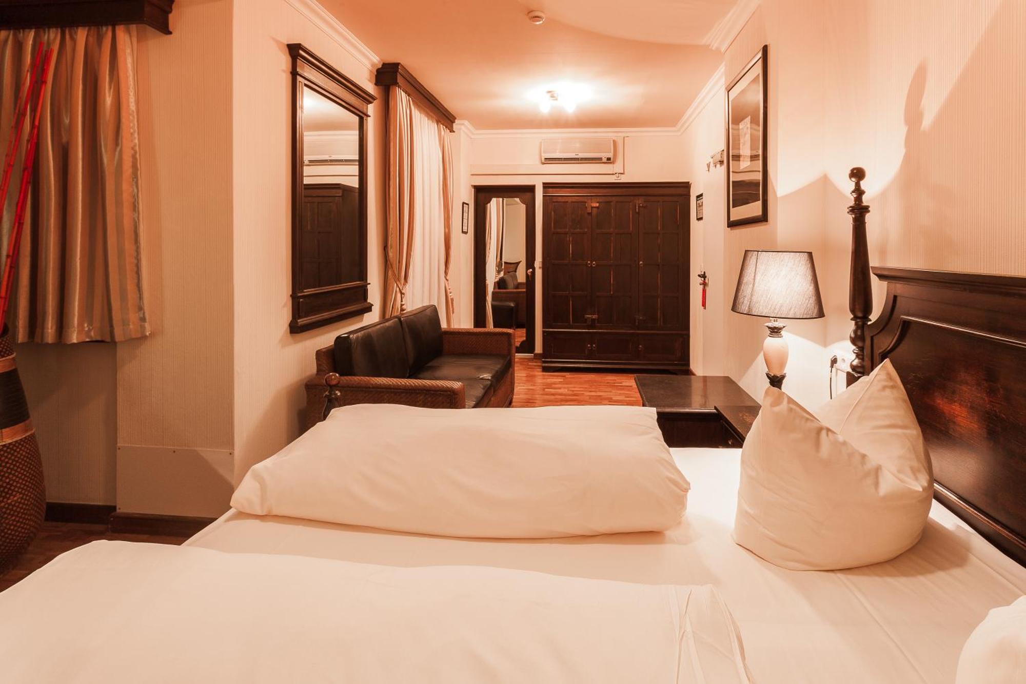 Hotel Aviv دريسدن الغرفة الصورة
